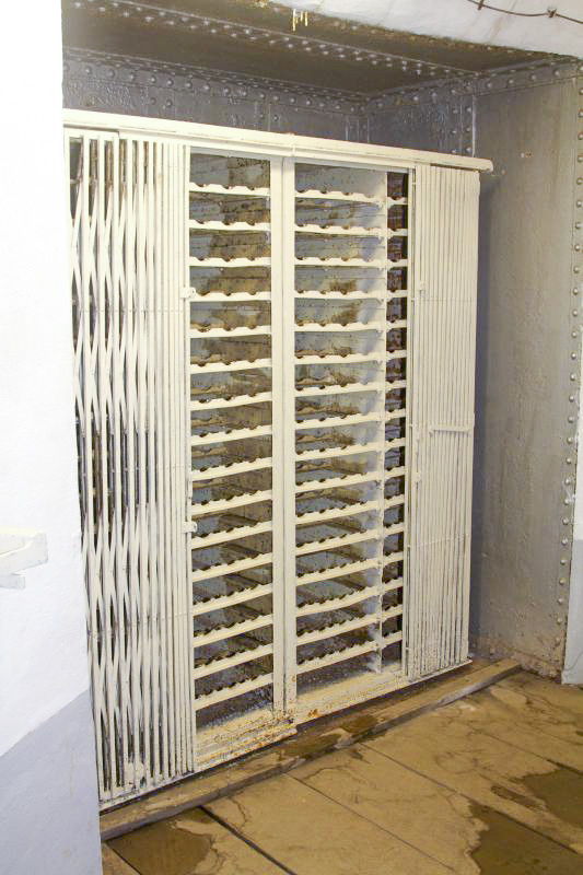 Ligne Maginot - FOUR A CHAUX - FAC - (Ouvrage d'artillerie) - Bloc 2
Etage intermédiaire de la tourelle de 75
Magasin M3
