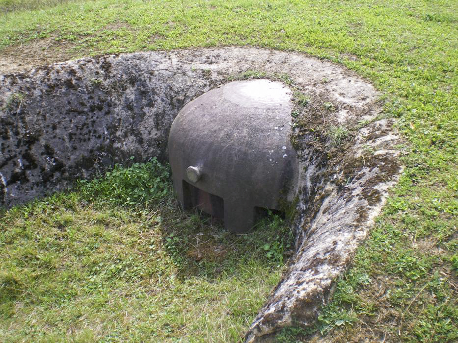 Ligne Maginot - FOUR A CHAUX - FAC - (Ouvrage d'artillerie) - Bloc 4
Cloche JM Est - donceuh