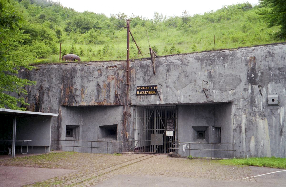 Ligne Maginot - HACKENBERG - A19 (Ouvrage d'artillerie) - Entrée munitions - ELLENA-CUNY