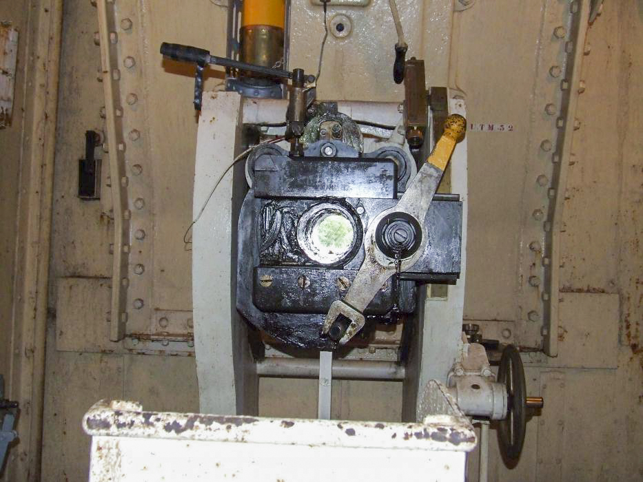 Ligne Maginot - HACKENBERG - A19 (Ouvrage d'artillerie) - Bloc 9
Lance bombe de 135 mm
Détail de la culasse