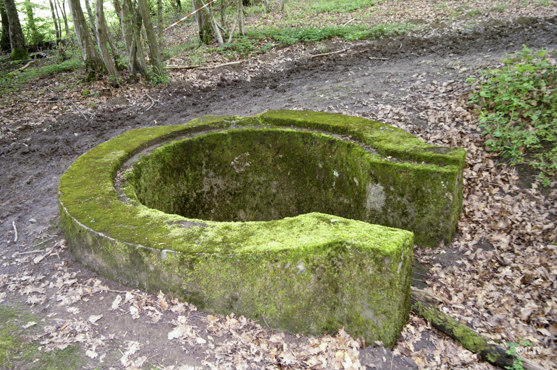 Ligne Maginot - T565 - CROIX DE TRELON OUEST - (Cuve pour arme d'infanterie) -  - Caspar Vermeulen
