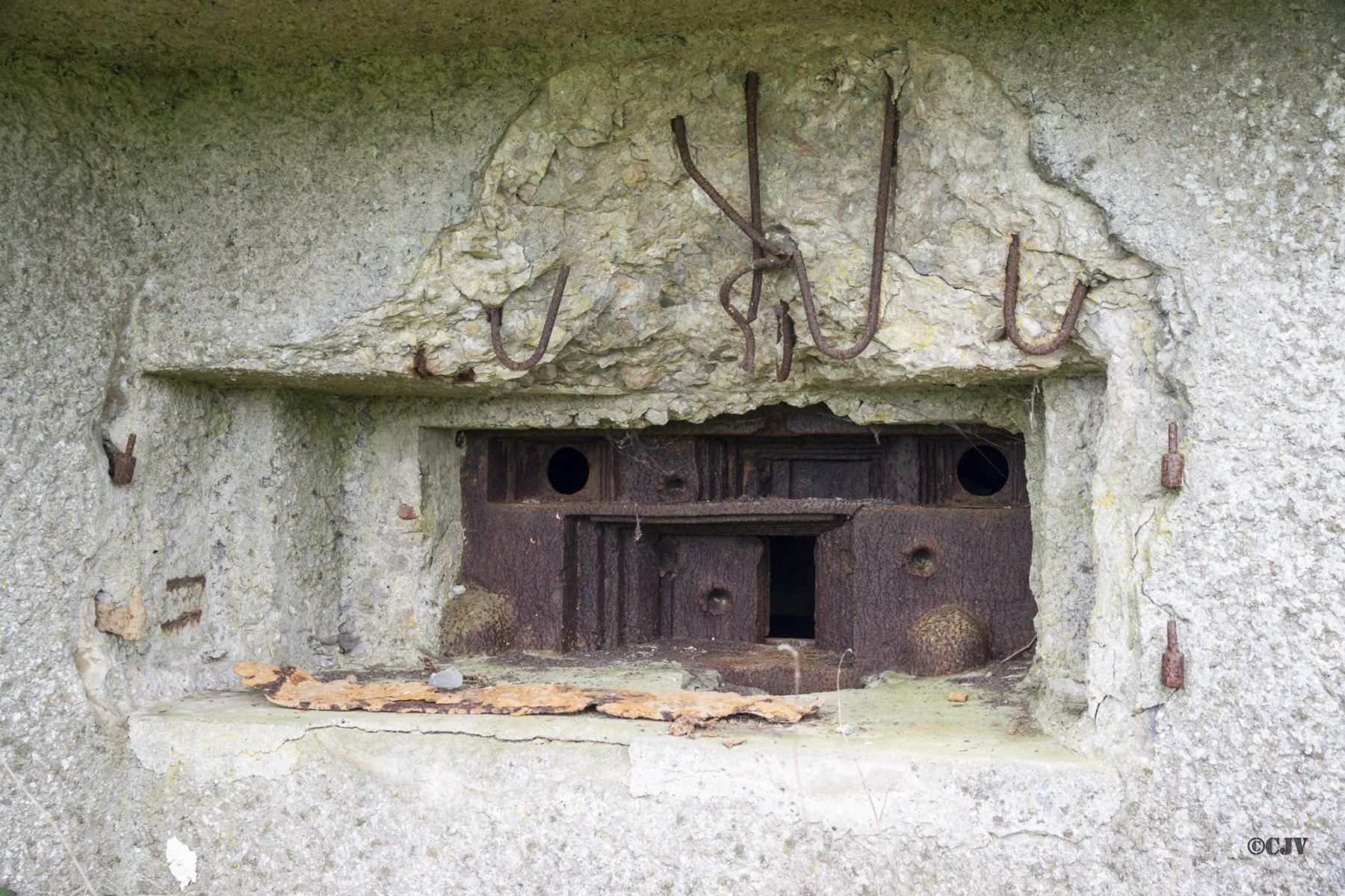 Ligne Maginot - B723 - FERME aux PUCES (Blockhaus pour canon) -  - Lia VERMEULEN