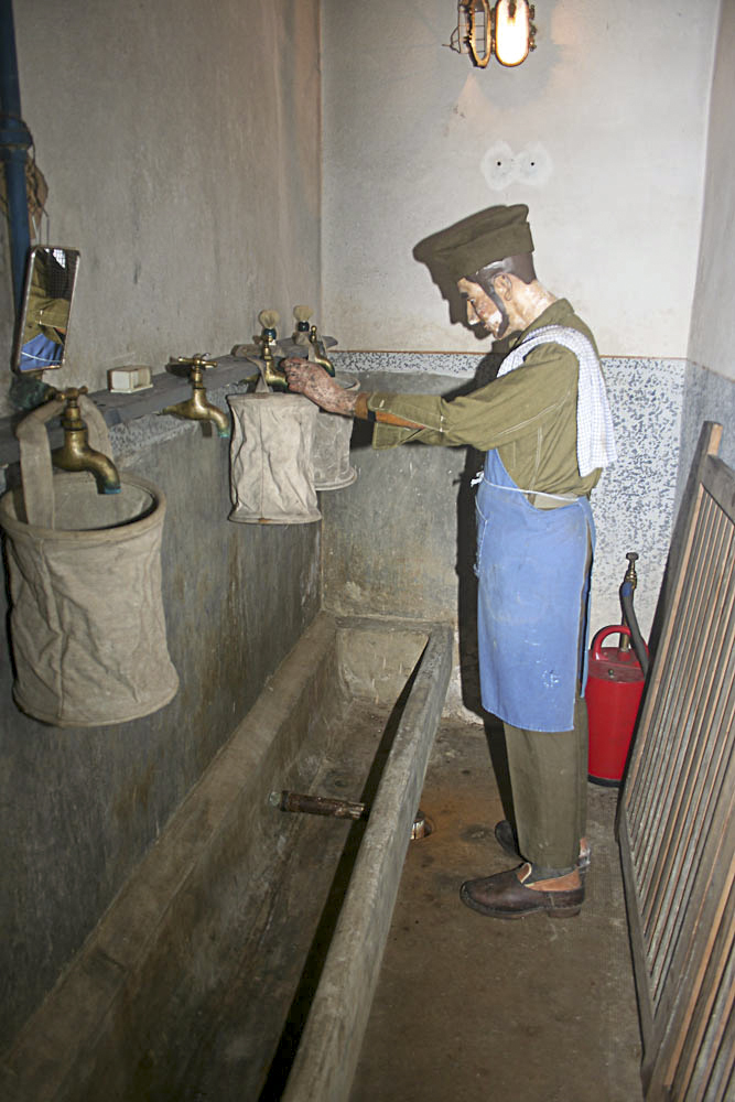 Ligne Maginot - ZEITERHOLZ - X6 - (Abri) - Lavabos - Michel Teiten