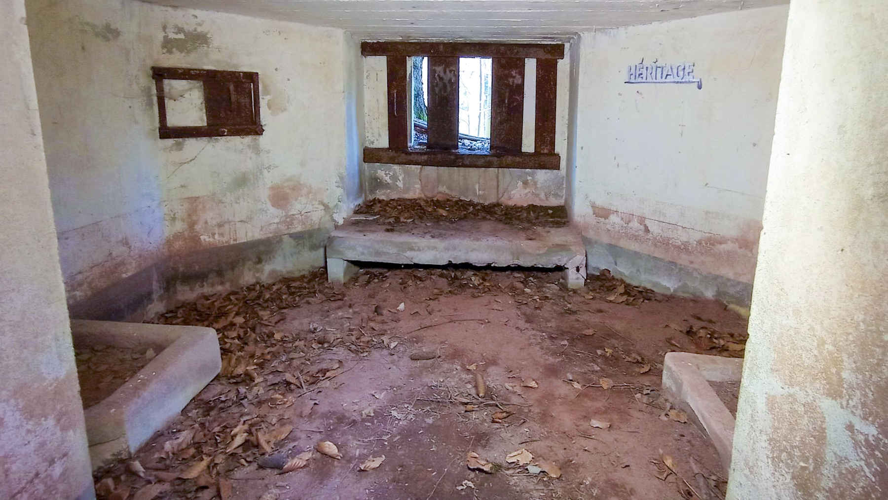 Ligne Maginot - C10 - GUNSTHAL 3 - (Blockhaus pour canon) - La chambre de tir - Baptiste GAUDIN