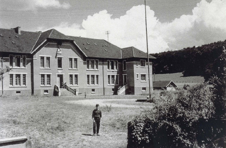 Ligne Maginot - LANGENSOULTZBACH - (Camp de sureté) - Les bâtiments du camp utilisés comme colonies de vacances 
Photo prise entre 1955 et 1961 - Inconnu