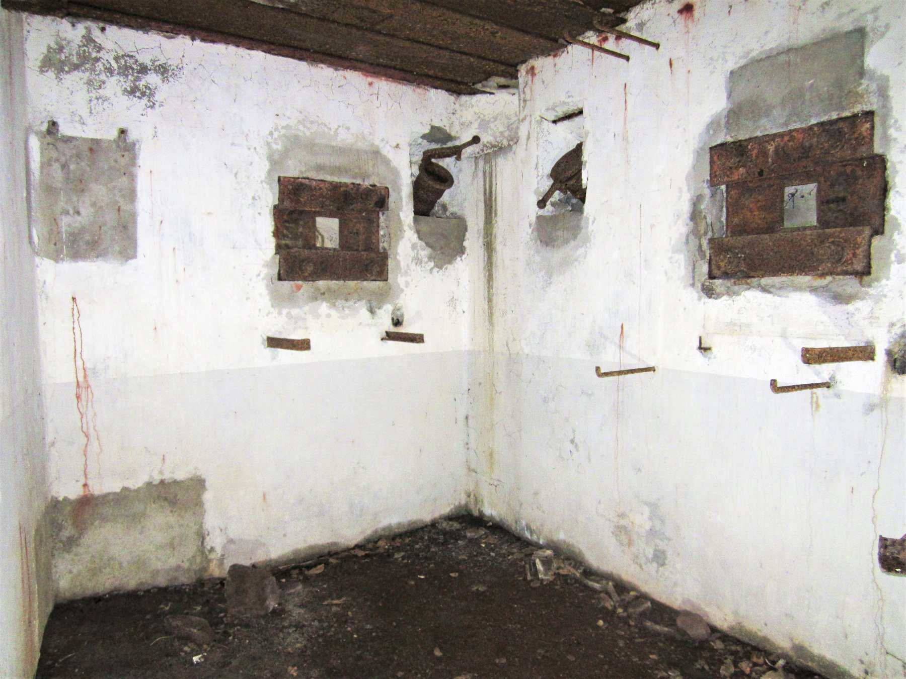 Ligne Maginot - LANGTHAL 1 - (Blockhaus pour arme infanterie) - Chambre de tir FM - Gregory Fuchs