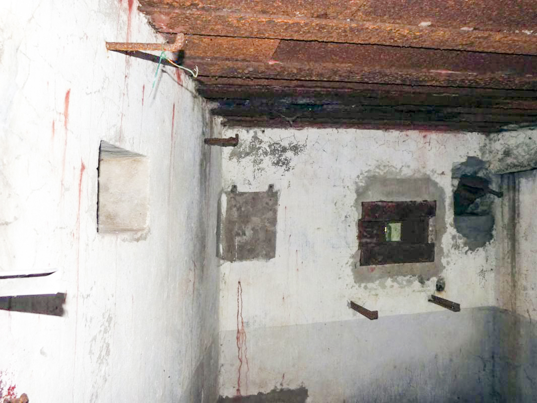 Ligne Maginot - LANGTHAL 1 - (Blockhaus pour arme infanterie) - Chambre de tir FM - JMBrams
