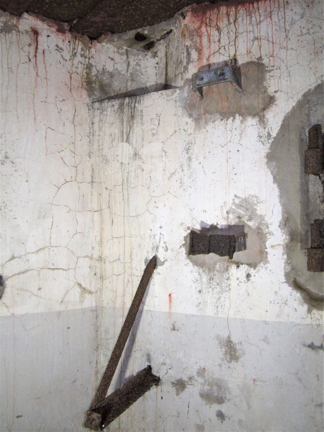 Ligne Maginot - LANGTHAL 1 - (Blockhaus pour arme infanterie) - Emplacement du ventilateur - Gregory Fuchs