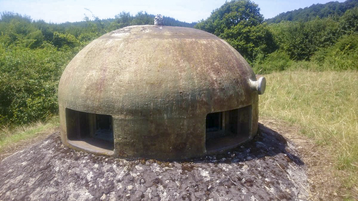 Ligne Maginot - LEMBACH - (Ouvrage d'infanterie) - Bloc 1
Cloche GFM sud-est - Aditus