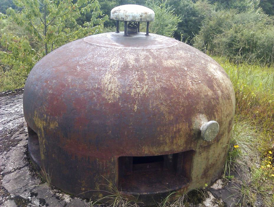 Ligne Maginot - LEMBACH - (Ouvrage d'infanterie) - Bloc 2
Cloche GFM est - donceuh
