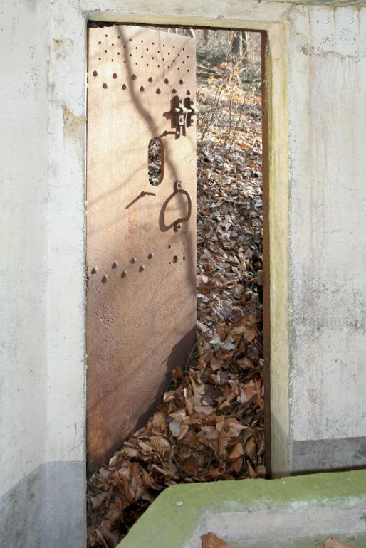Ligne Maginot - M79 BETZENTHAL 2 - (Blockhaus pour arme infanterie) - La porte blindée - B.HENRICH