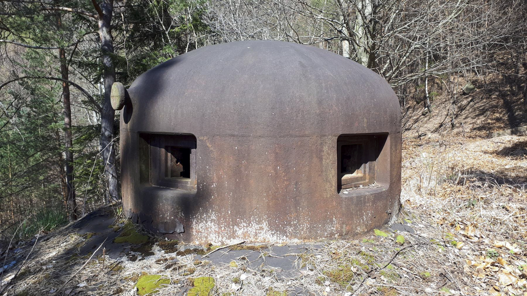 Ligne Maginot - NONNENHARDT N°1 - (Blockhaus pour arme infanterie) - La cloche GFM - Gregory Fuchs