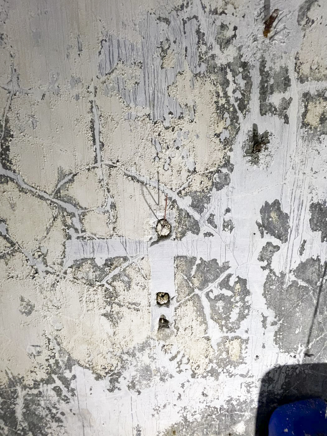 Ligne Maginot - U - (Chambre de coupure) - Un ancien emplacement... pour une étagère ? - DK_Antoine4
