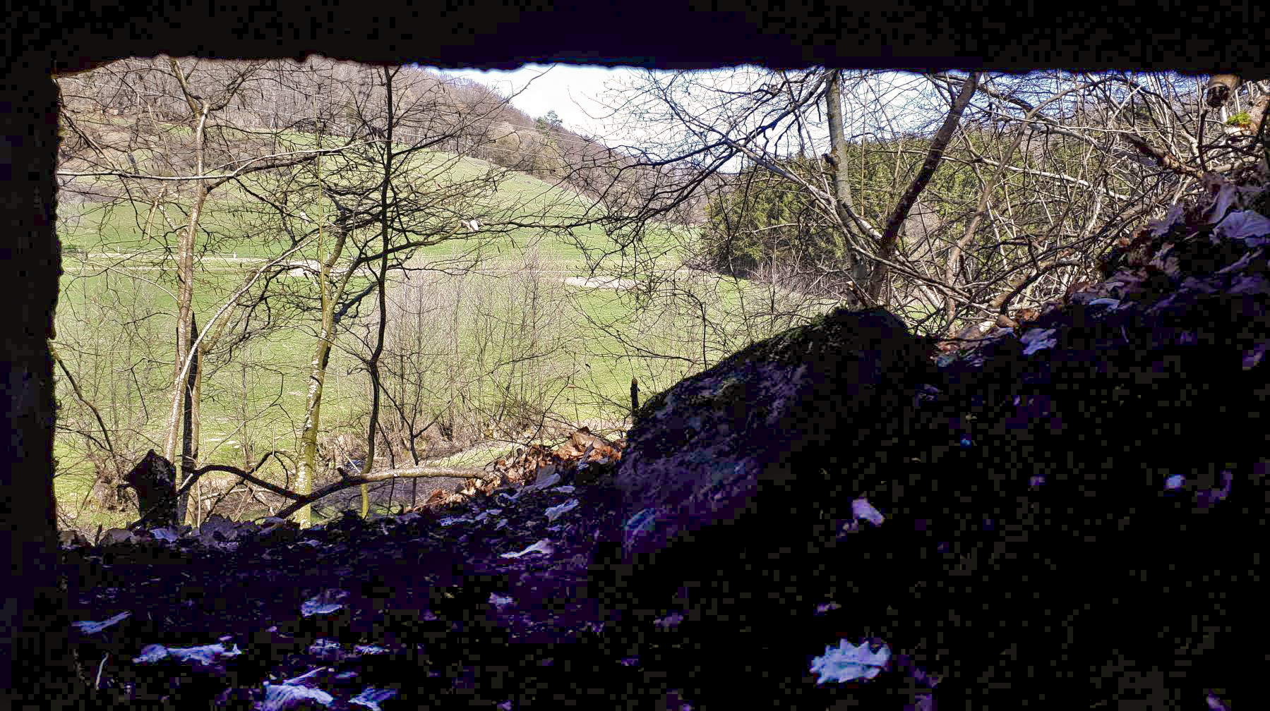 Ligne Maginot - C2 - SCHMELTZBACH 2 - (Blockhaus pour canon) - Vue depuis le créneau antichar - Gregory Fuchs