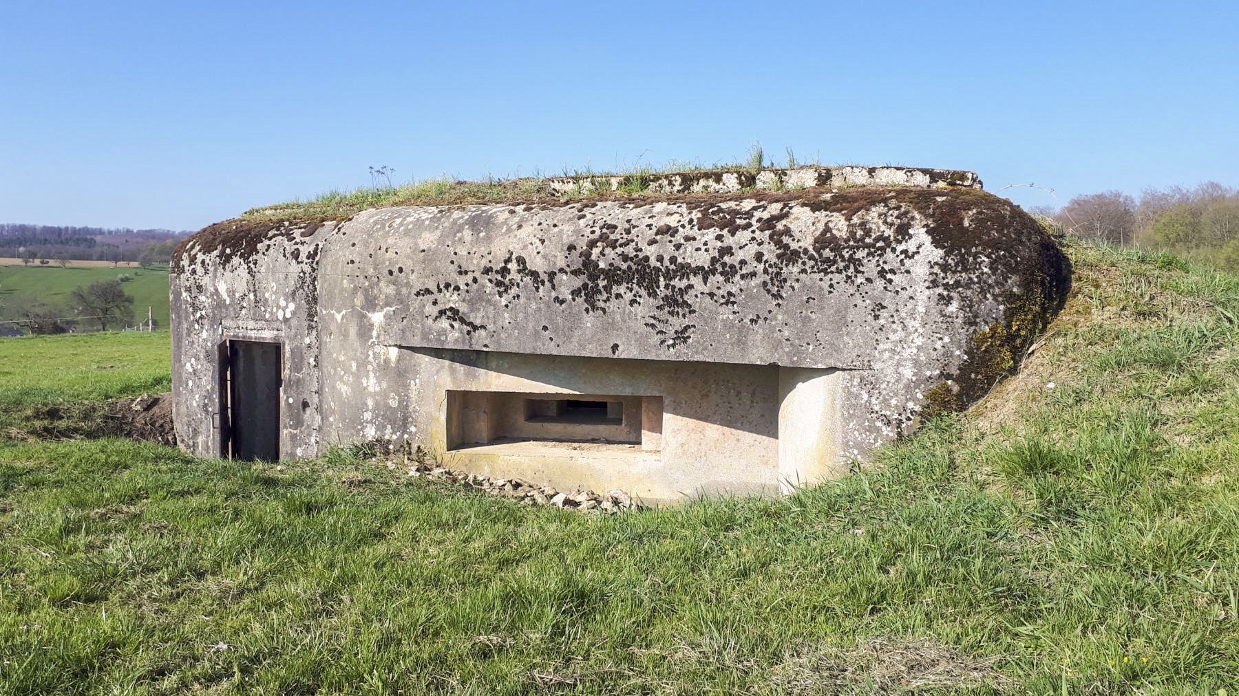 Ligne Maginot - SPIESS 1 - (Blockhaus pour arme infanterie) - Le créneau mitrailleuse Nord-Est - Gregory Fuchs