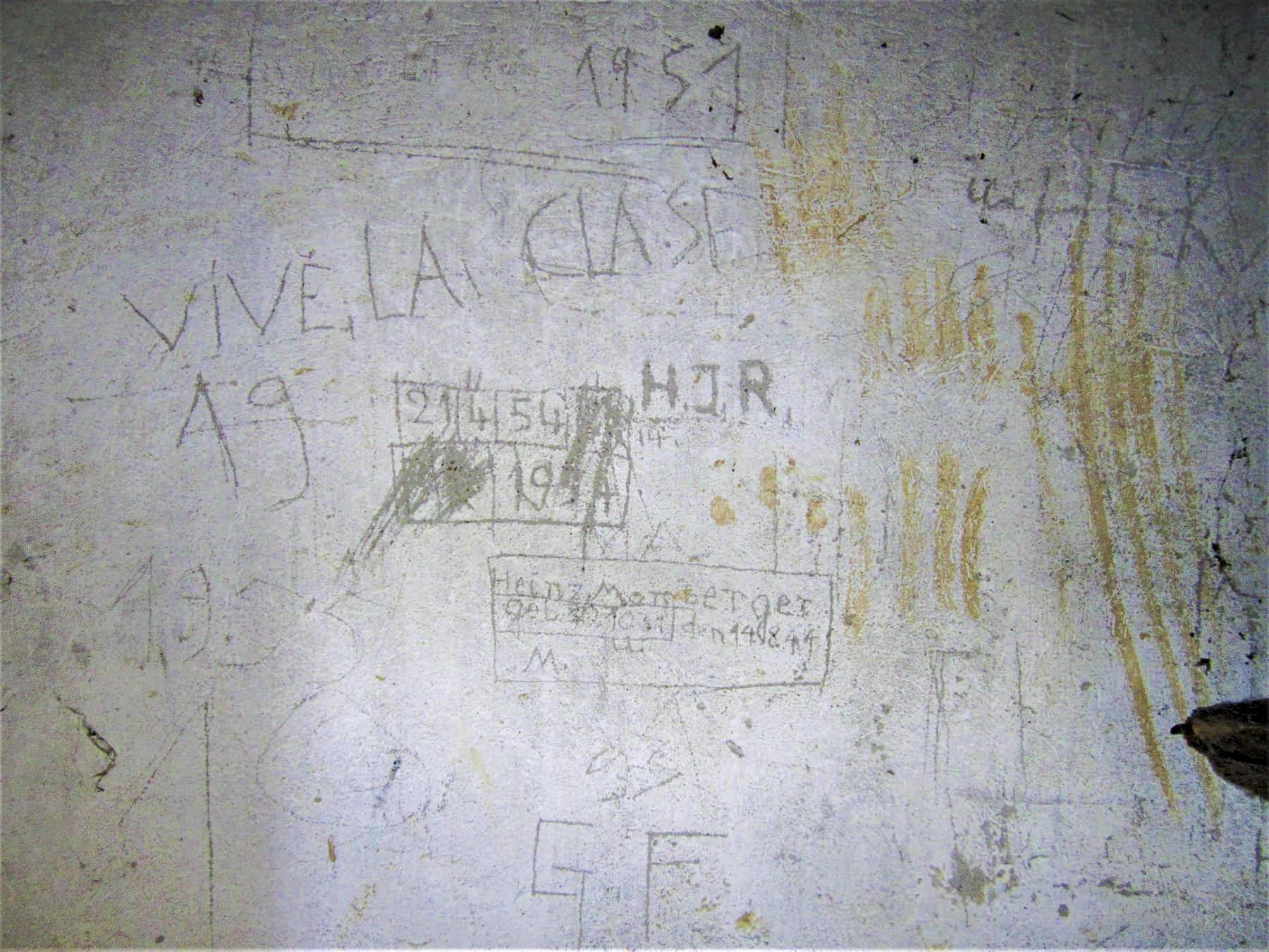 Ligne Maginot - SPIESS 1 - (Blockhaus pour arme infanterie) - Graffitis - Gregory Fuchs