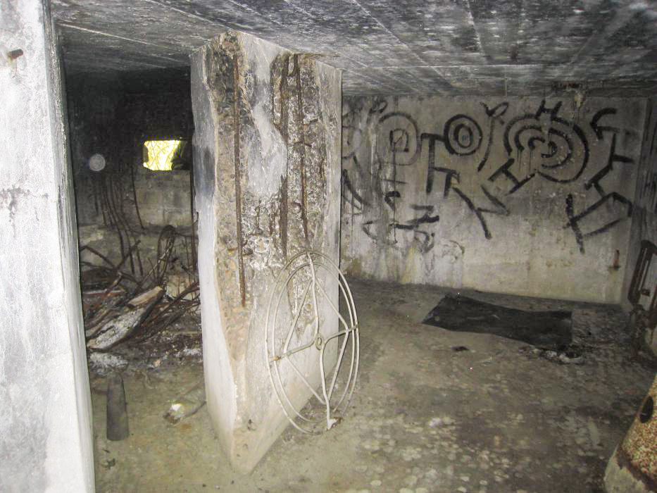 Ligne Maginot - DB15 - (Blockhaus pour canon) -  - Pruzsina jerome