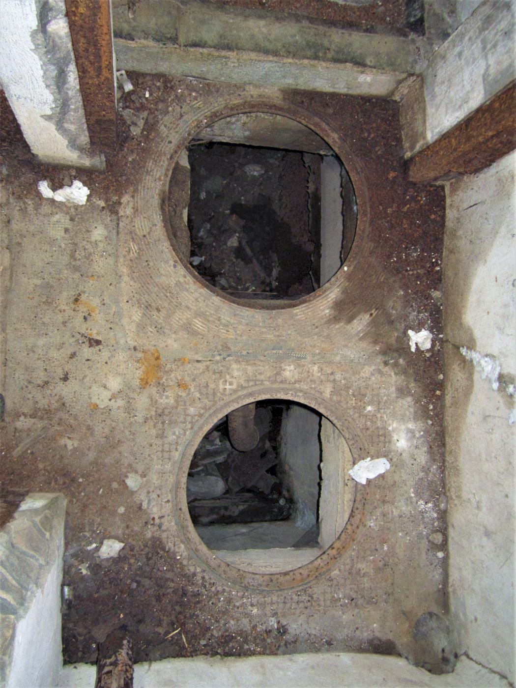 Ligne Maginot - WINDSTEIN - (Casemate d'infanterie - double) - Fosse des latrines - Gregory Fuchs