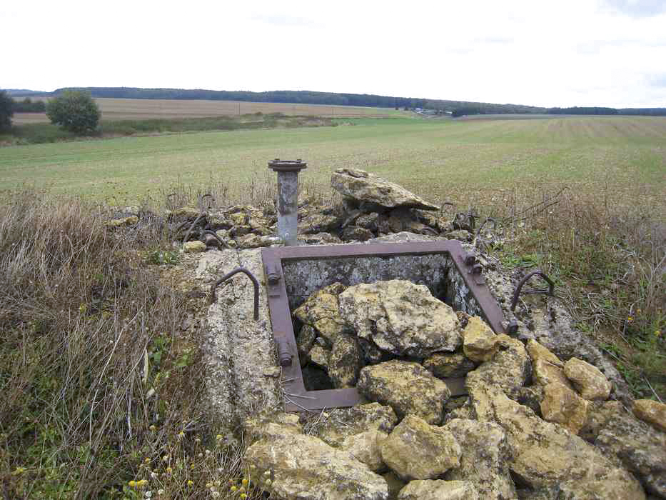 Ligne Maginot - AUMETZ - Pamart (Blockhaus pour arme infanterie) -  - Pruzsina jérome