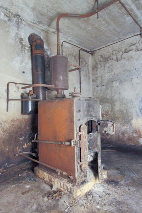 Ligne Maginot - NANCY- LAXOU - CENTRAL PROTéGé - (Central téléphonique isolé) - Chaufferie - Antoine SCHOEN