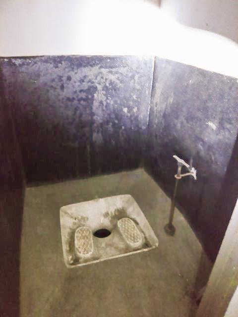 Ligne Maginot - BARRUNGSHOFF - BORNUNGSHOFF - X11 - (Abri) - Voici un exemplaire des latrines qu'il y avait dans l'abri. - Rominoutche