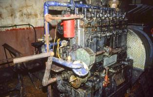 Ligne Maginot - KERFENT - A34 - (Ouvrage d'infanterie) - L'usine électrique
Groupe électrogène à moteur Renault