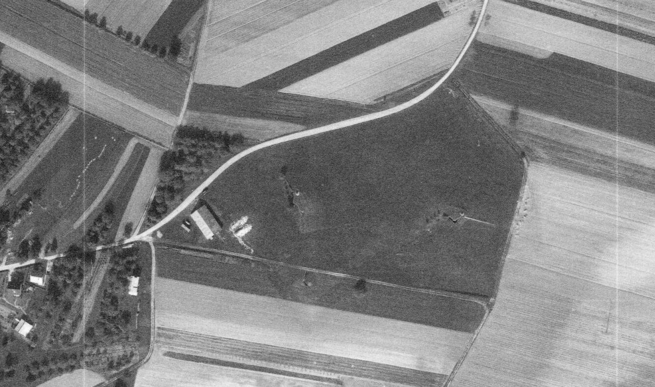 Ligne Maginot - IGN HUNSPACH - Les deux casemates Hunspach Moulin - IGN - Géoportail 1976