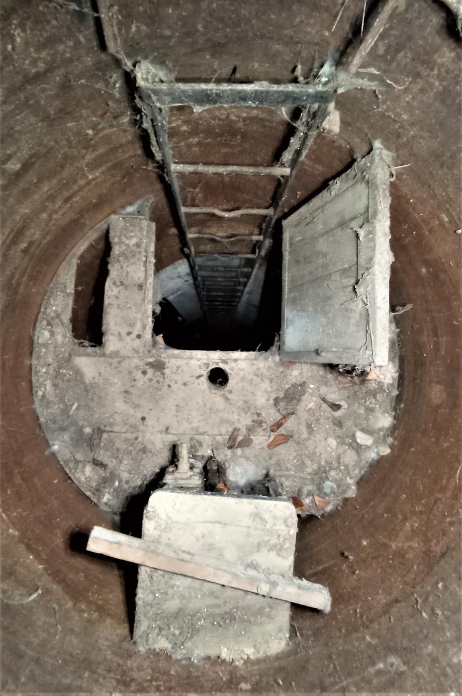 Ligne Maginot - HOFFEN - (Abri) - Vue de dessus du plancher mobile - Baptiste GAUDIN