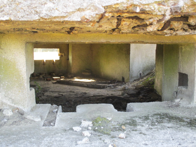 Ligne Maginot - B115 - ROMMEL BECQUE - (Blockhaus pour canon) - Intérieur du B 115 - Rommel Becque. - Smardz Félix