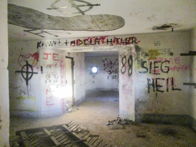 Ligne Maginot - B219 - LES COURTS-PAYEUX - (Blockhaus pour canon) -  - Smardz Félix