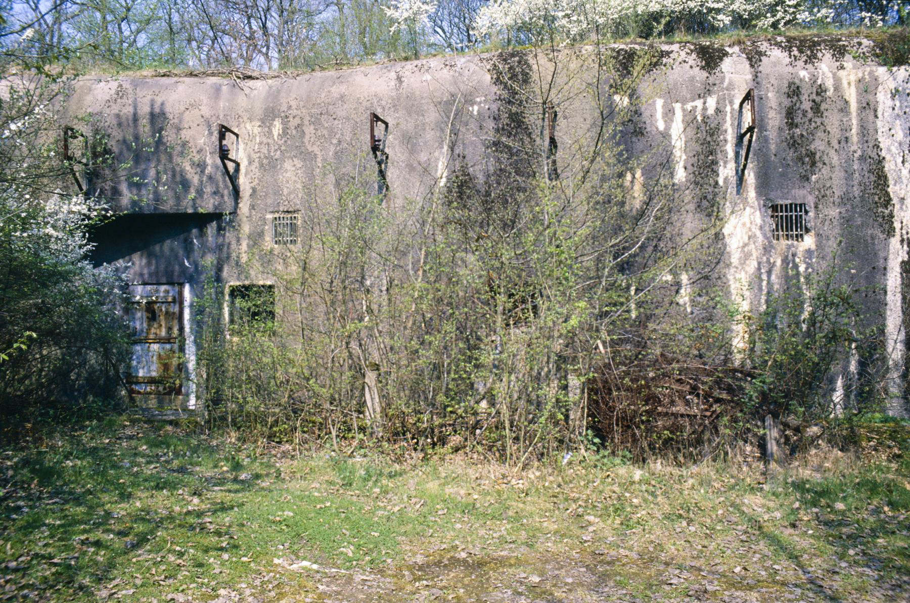 Ligne Maginot - RIPPERT - X13 (QUARTIER KARRE - II/168°RIF) - (Abri) - L'abri en 1989 - Jean-Michel Jolas