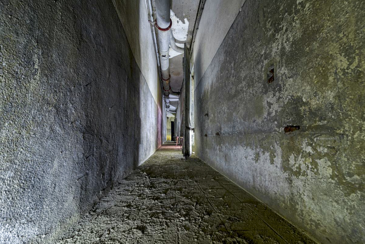 Ligne Maginot - RIPPERT - X13 (QUARTIER KARRE - II/168°RIF) - (Abri) - Le couloir 'secondaire' qui servait pour le passage des troupes dans les différentes pièces. - Patrimoine en Images