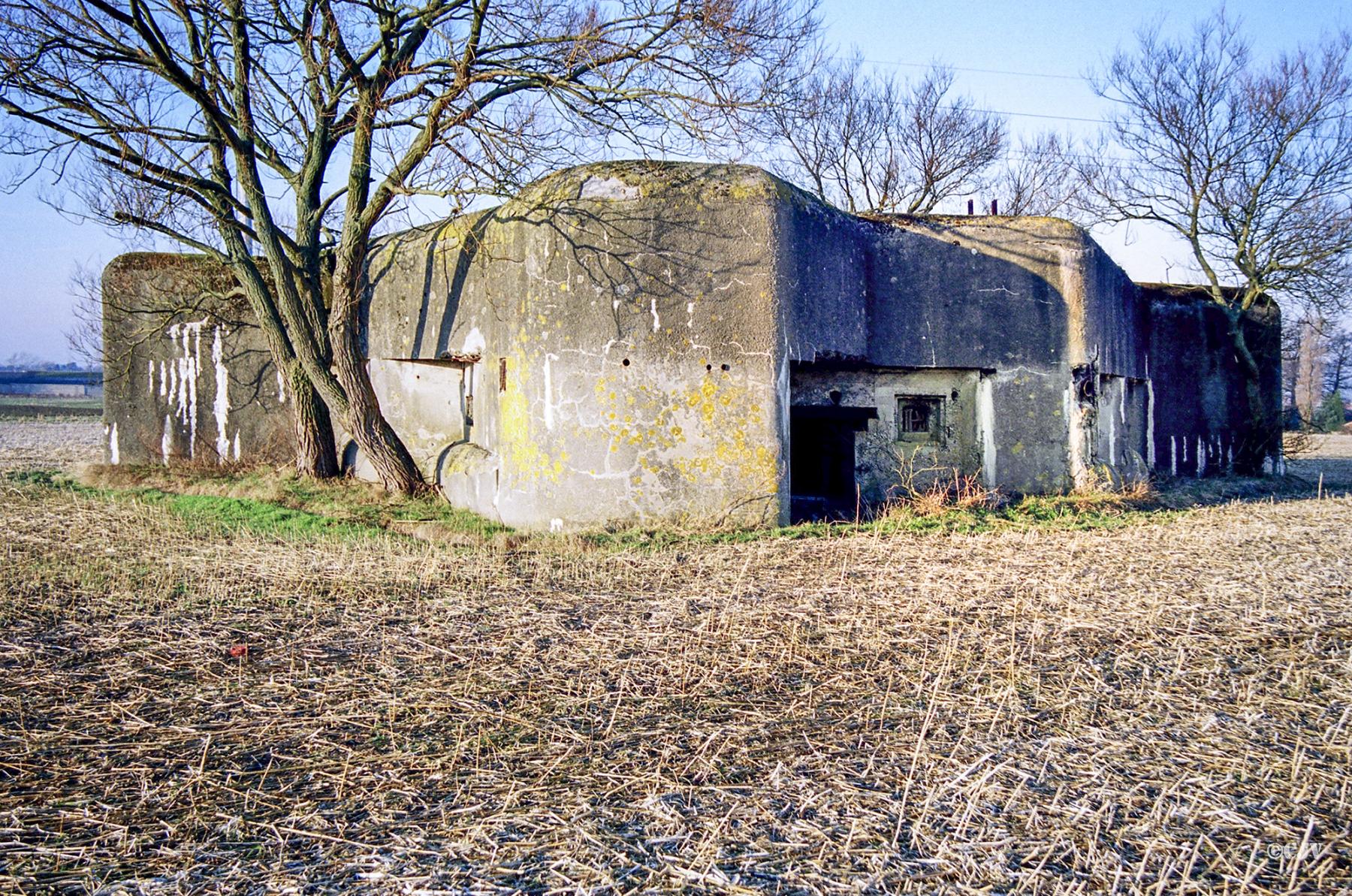 Ligne Maginot - CEZF-D - ARNEKE - (Casemate d'infanterie - double) -  - Caspar Vermeulen