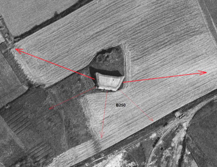 Ligne Maginot - B250 - NOUVEAU MONDE (Blockhaus pour canon) -  - IGN - Géoportail 1965