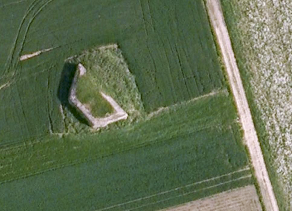 Ligne Maginot - B320 - CAMPHIN - (Blockhaus pour canon) -  - Google Earth