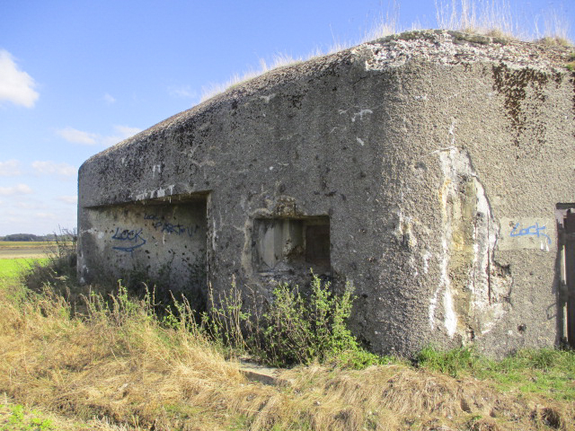 Ligne Maginot - B320 - CAMPHIN - (Blockhaus pour canon) - Face orientée côté ouest - Smardz Félix
