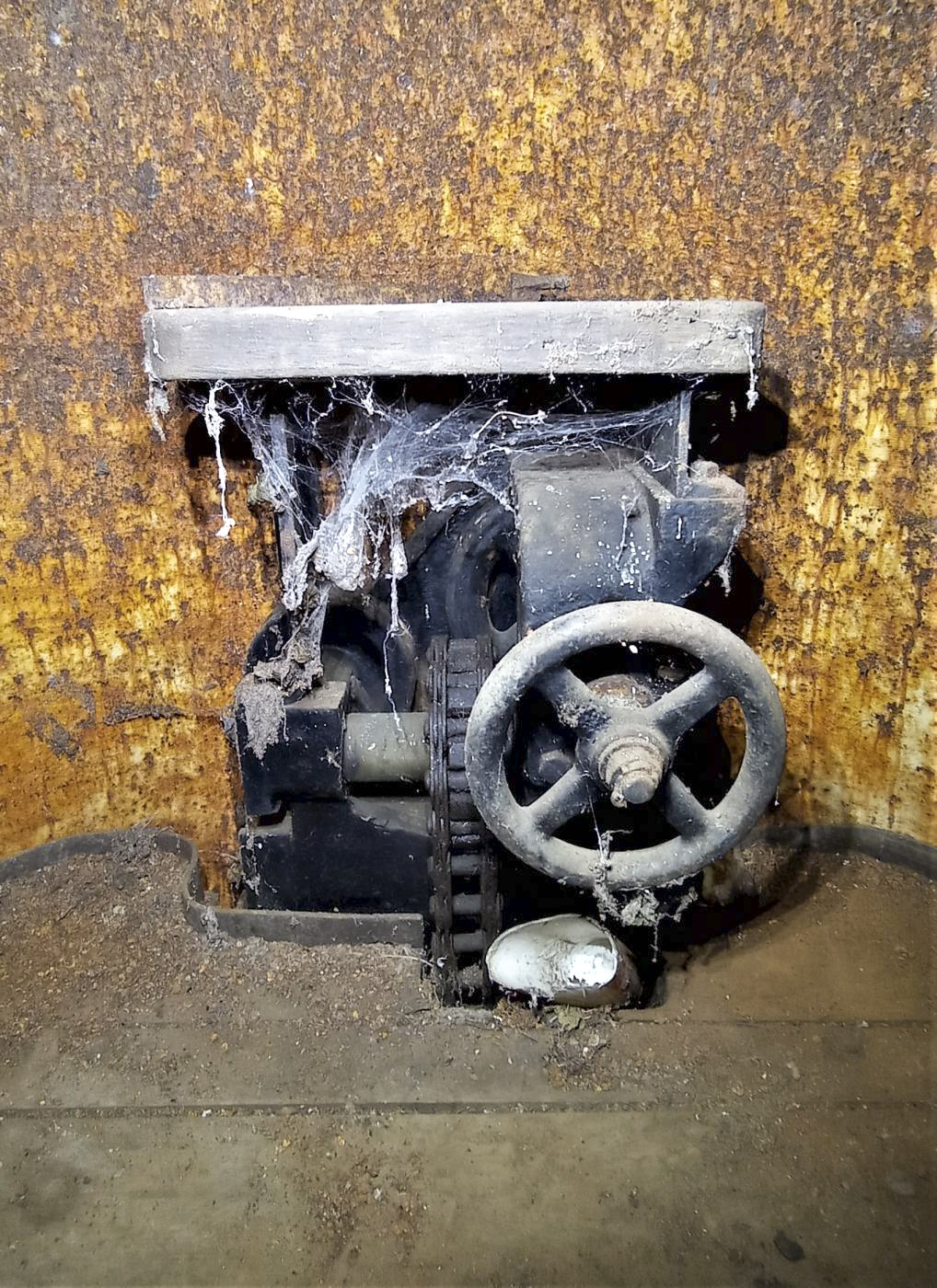 Ligne Maginot - BUCHHOLZBERG (I / 79° RIF) - (Abri) - La commande de manœuvre du plancher mobile de la cloche GFM Ouest - Baptiste GAUDIN