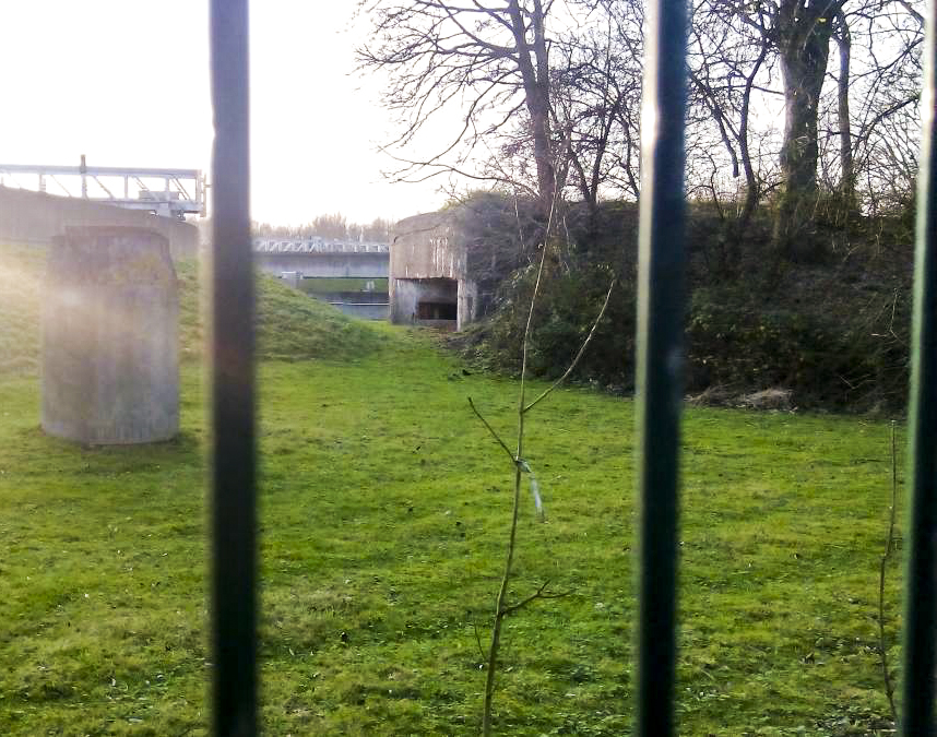Ligne Maginot - B304 - PETIT MARAIS - (Blockhaus pour canon) -  - Asso. Maginot Escaut