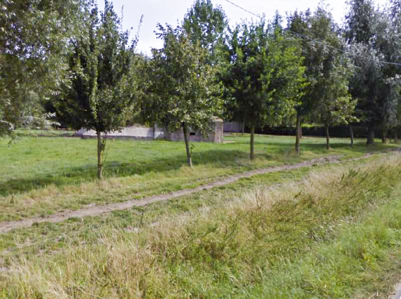 Ligne Maginot - BEF 722 - LA BLANCHE BANNIERE SUD - (Blockhaus pour arme infanterie) -  - Google StreetView