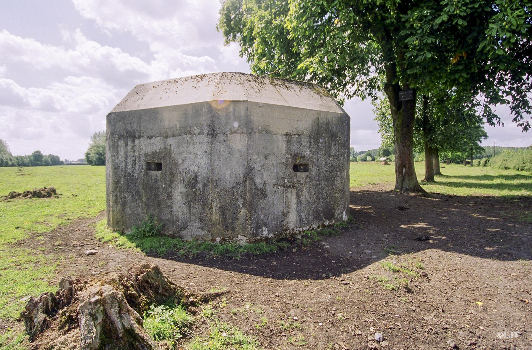 Ligne Maginot - BEF 671 - RUE DAMBRIE - (Blockhaus pour arme infanterie) -  - Caspar Vermeulen