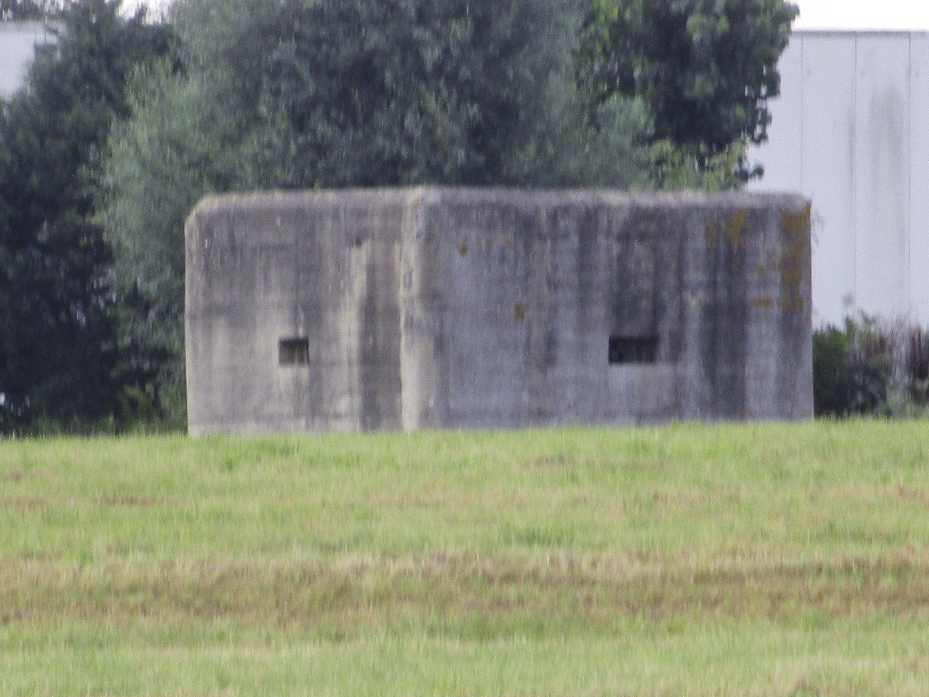 Ligne Maginot - BEF 215 - DRONKAERT Sud 1 (Blockhaus pour arme infanterie) -  - Smardz Félix