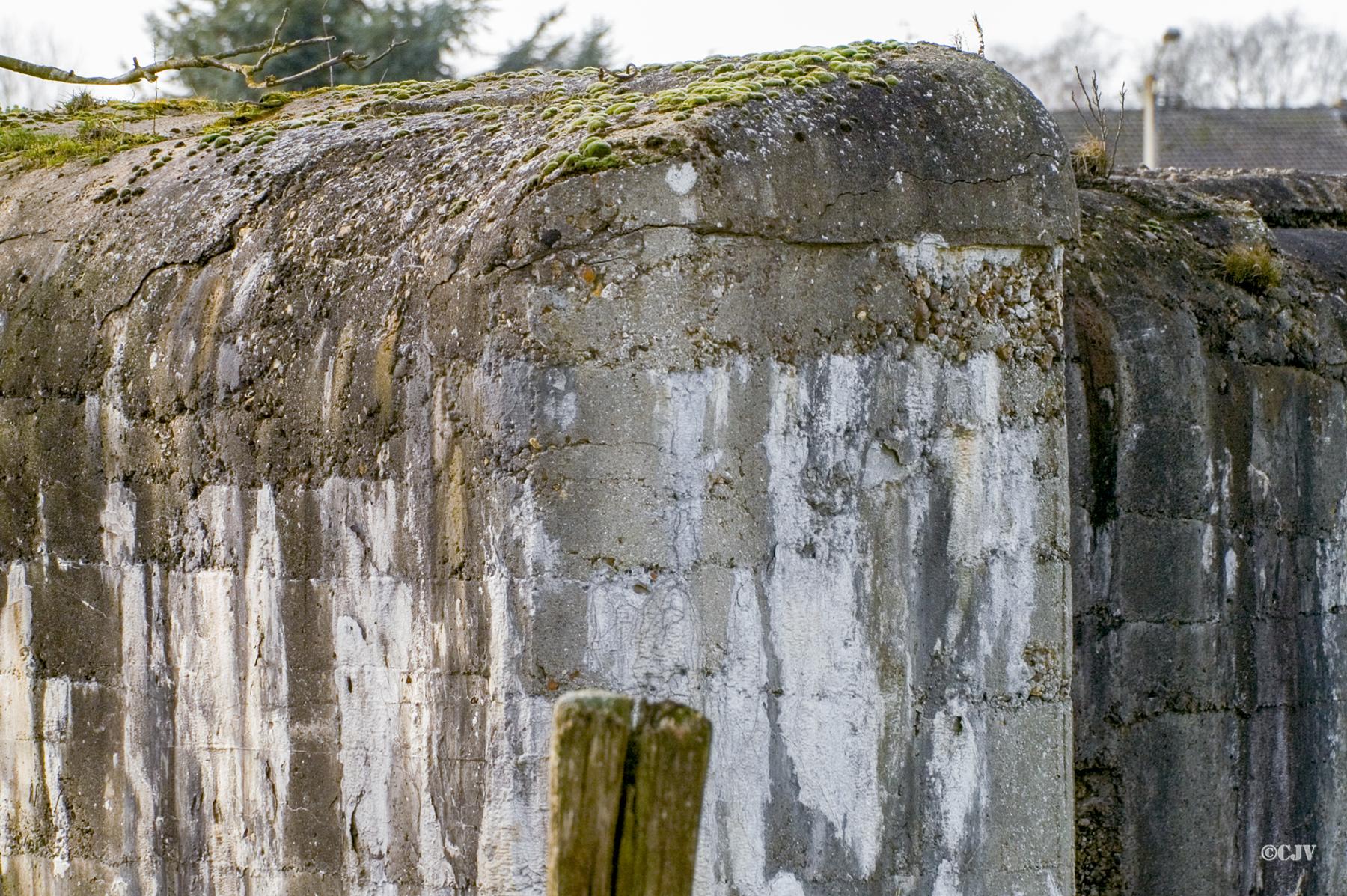 Ligne Maginot - BEF 666 - FERME DE QUENPOINNE - (Casemate d'artillerie) -  - Caspar Vermeulen