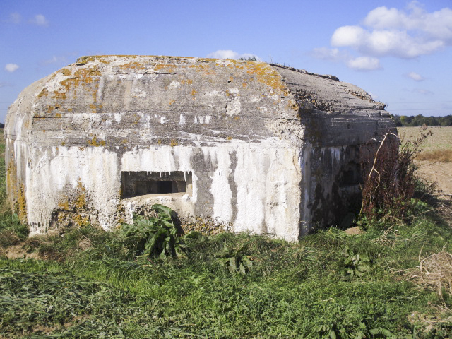 Ligne Maginot - BEF 329 - LA COUTURE SUD 3 - (Blockhaus pour arme infanterie) - Face orientée côté nord-est. - Smardz Félix
