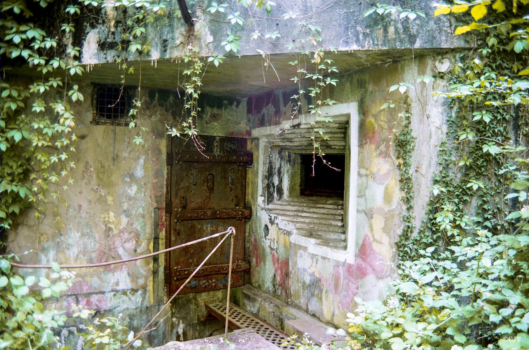 Ligne Maginot - MONT DES WELCHES - A21 - (Ouvrage d'artillerie) - Entrée des hommes - Caspar Vermeulen