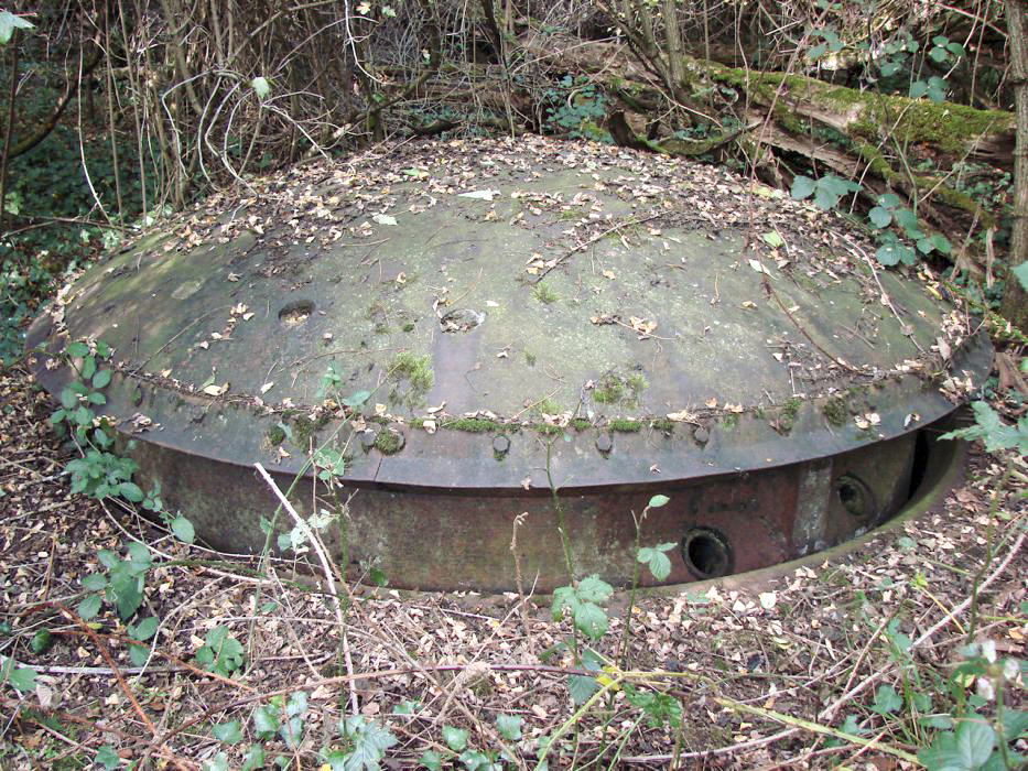 Ligne Maginot - MONT DES WELCHES - A21 - (Ouvrage d'artillerie) - Bloc 1
Tourelle de mortier de 81mm - SCHNOUPF Gregory