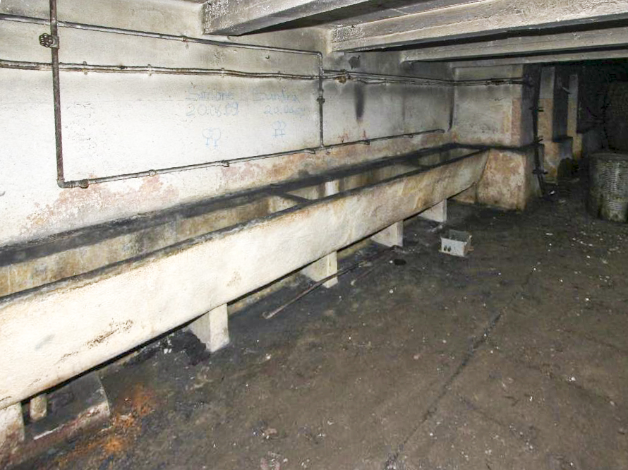 Ligne Maginot - MONT DES WELCHES - A21 - (Ouvrage d'artillerie) - Lavabos destinés au lavage des ustensiles de cuisine et à la vaisselle - Martin FRANKCOM
