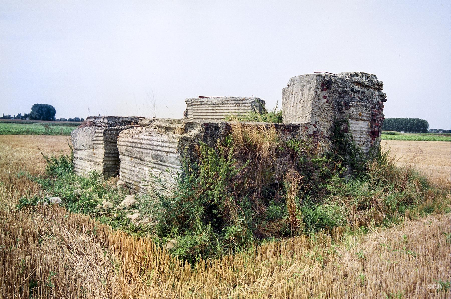 Ligne Maginot - BEF 444 - ROUTE de TOURNAI (Blockhaus pour canon) -  - Caspar Vermeulen