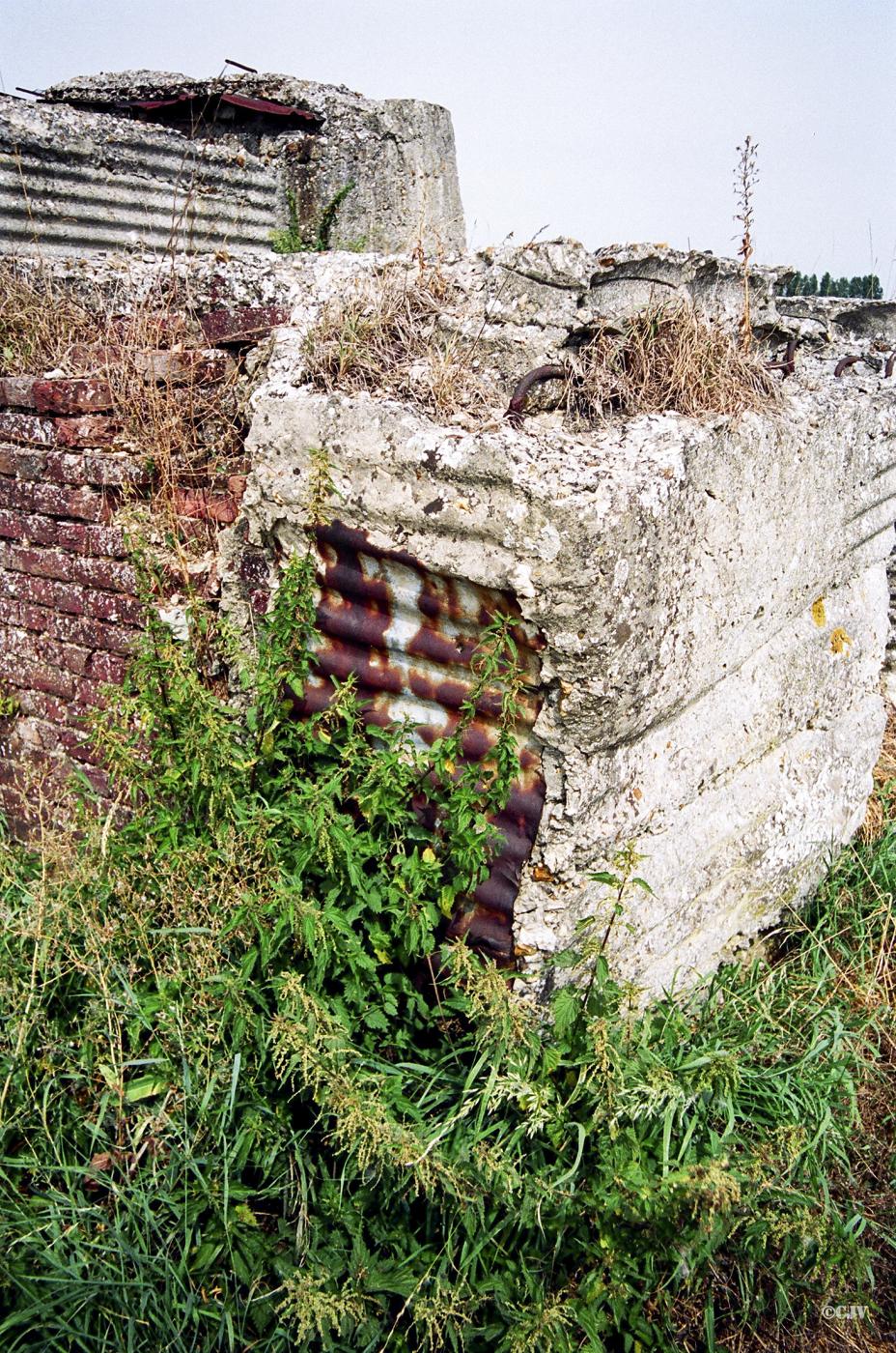 Ligne Maginot - BEF 444 - ROUTE de TOURNAI (Blockhaus pour canon) -  - Caspar Vermeulen