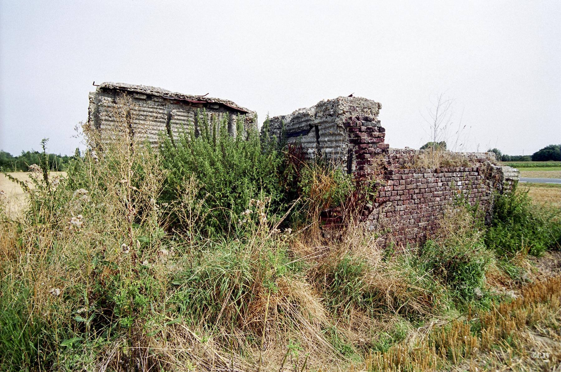 Ligne Maginot - BEF 444 - ROUTE de TOURNAI (Blockhaus pour canon) -  - Caspar Vermeulen