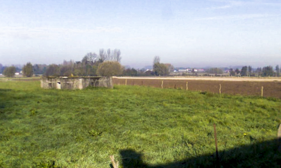 Ligne Maginot - BEF 465 - LONG PRE - (Blockhaus pour arme infanterie) - Vu de l'arrière - Google Streetview